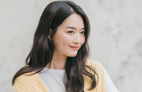 Shin Min-A: 5 Things To Know About The 'Hometown Cha Cha Cha' Lead Actress